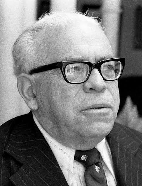 Manuel Mora